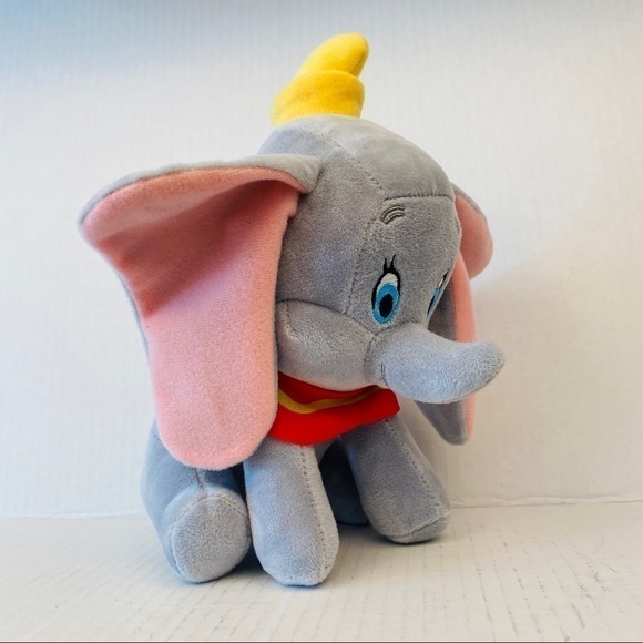 Disney dumbo plush 24cms 9” high elephant - Picture 2 of 9